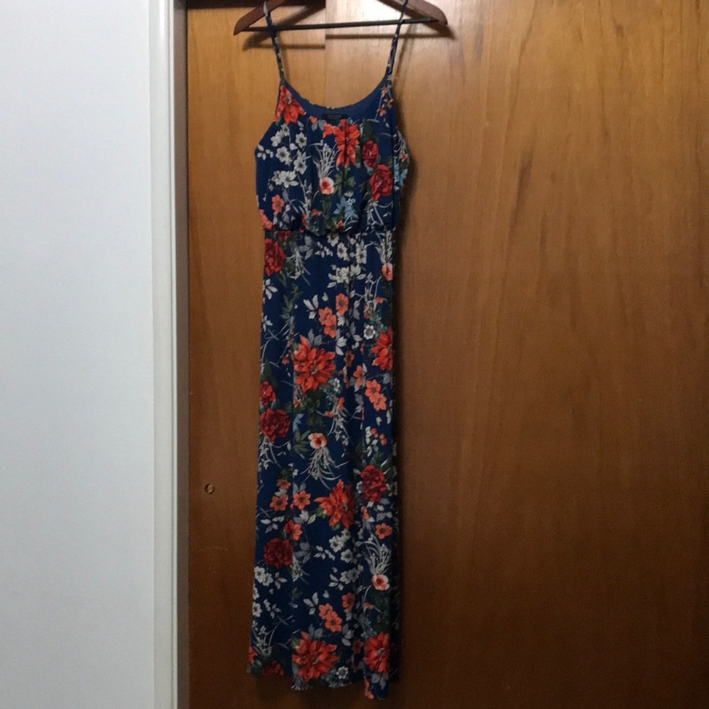 Floral spaghetti strap maxi